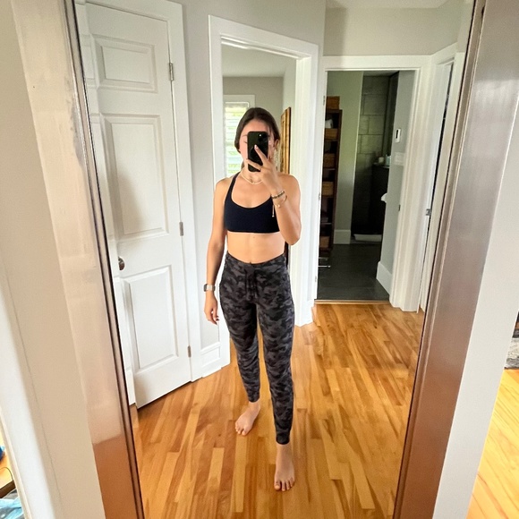 Lululemon Ready to rule jogger - Picture 1 of 11